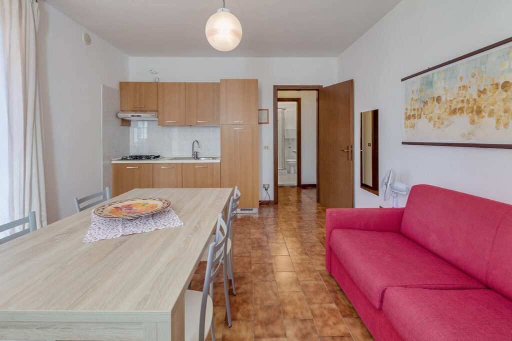 Appartamento B – Appartamenti Priori Malcesine_4