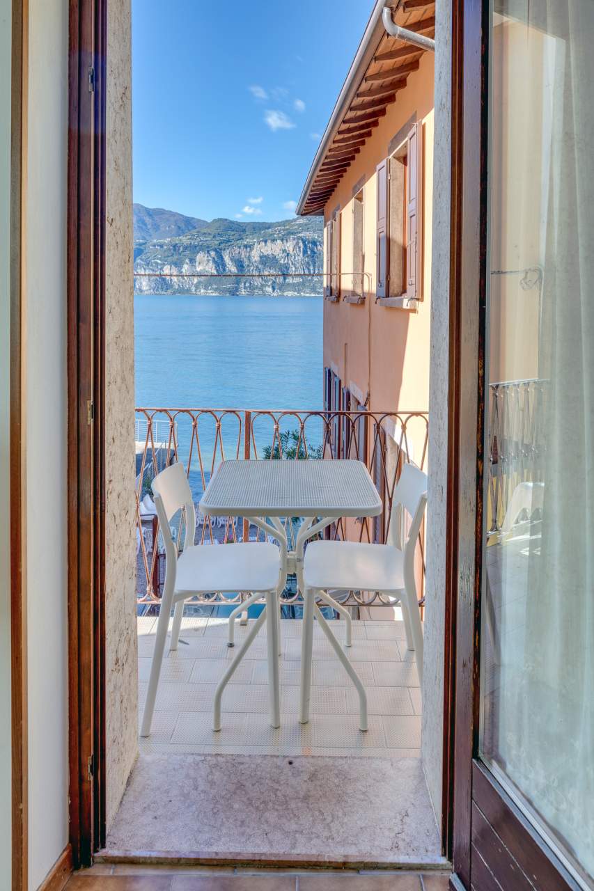 Appartamento B – Appartamenti Priori Malcesine_vert3