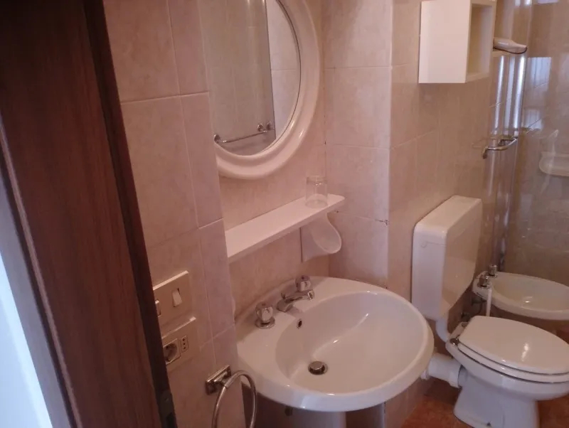 app priori - f bagno